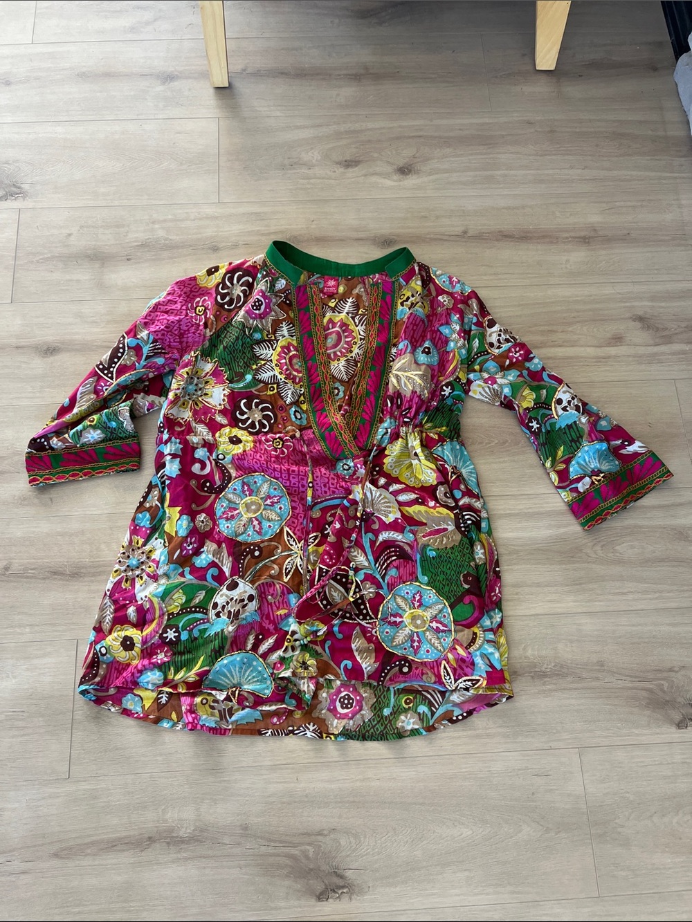 Magenta Floral-Print V-Neck Tunic Blouse